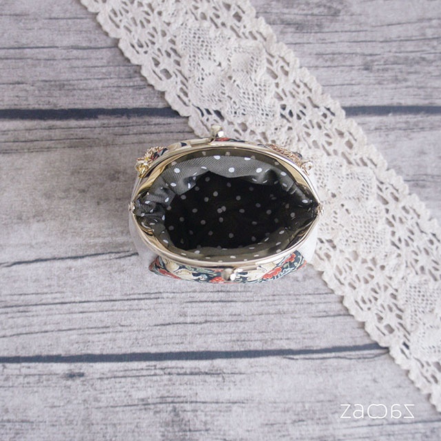 《送料無料》バッグチェーンがま口*兎とリス