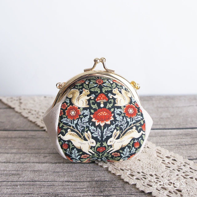 《送料無料》バッグチェーンがま口*兎とリス