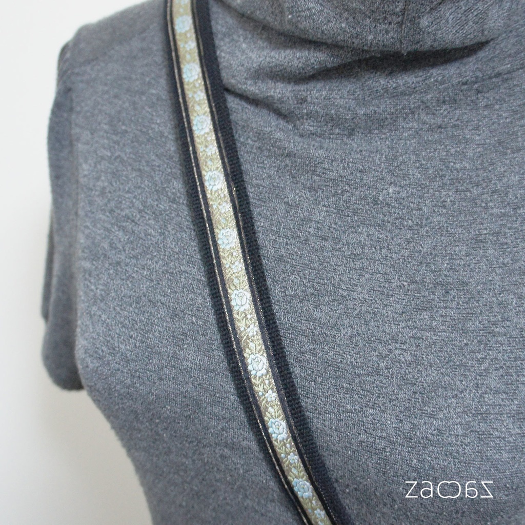 《送料無料》ショルダーストラップ*2.5cm幅*バラ刺繍