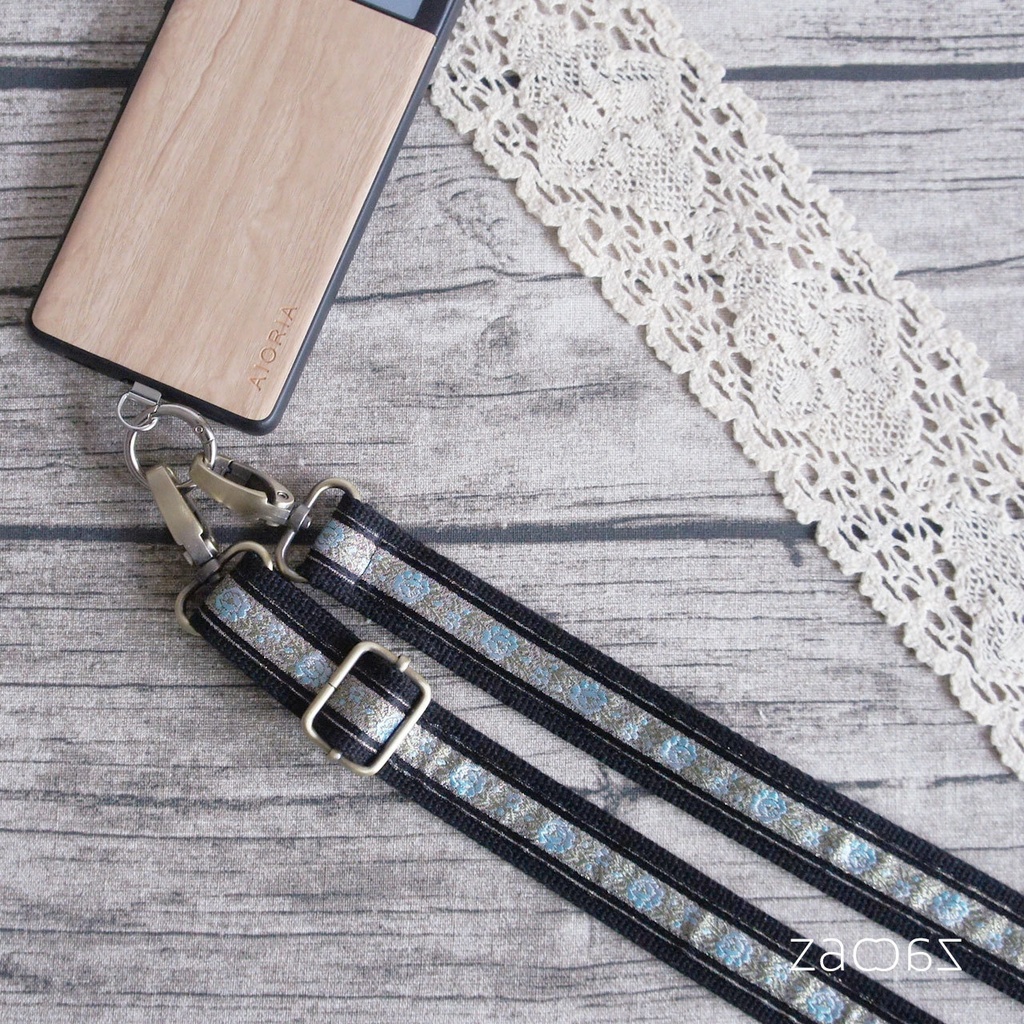 《送料無料》ショルダーストラップ*2.5cm幅*バラ刺繍