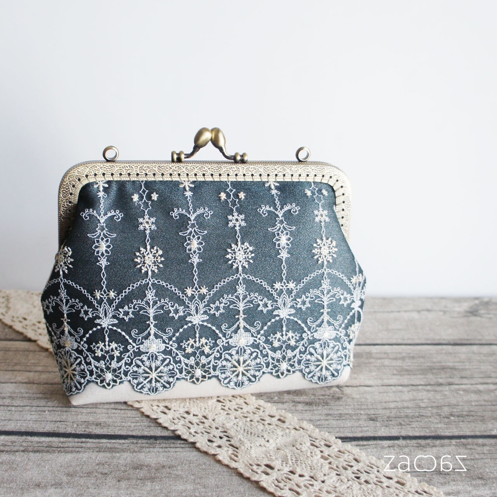 《送料無料》がま口マルチポーチ*冬の帷