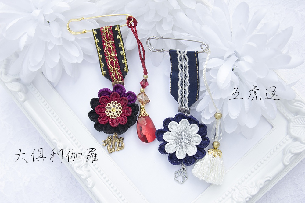 とうらぶ-勲章ブローチ1