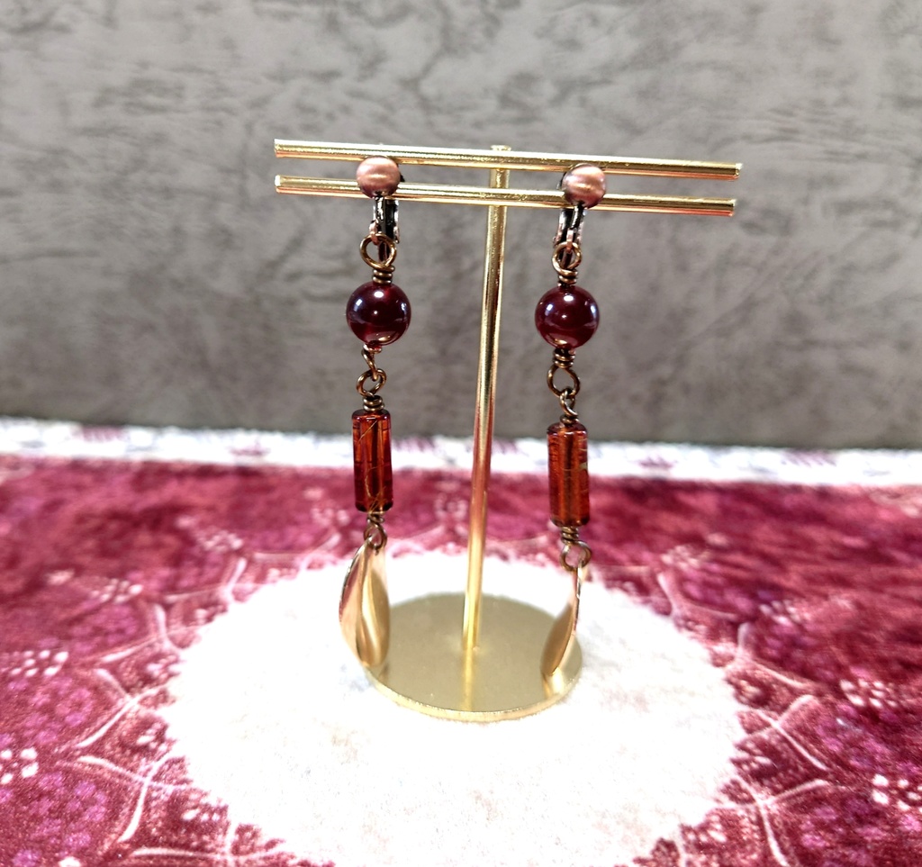 ★ツイステイメージアクセサリー スカラビア イヤリング