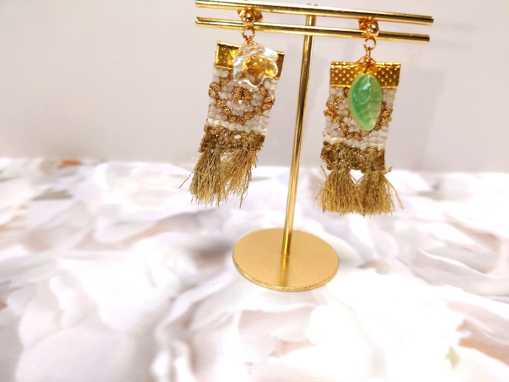 ★ツイステイメージアクセサリー フェアリーガラ ピアス