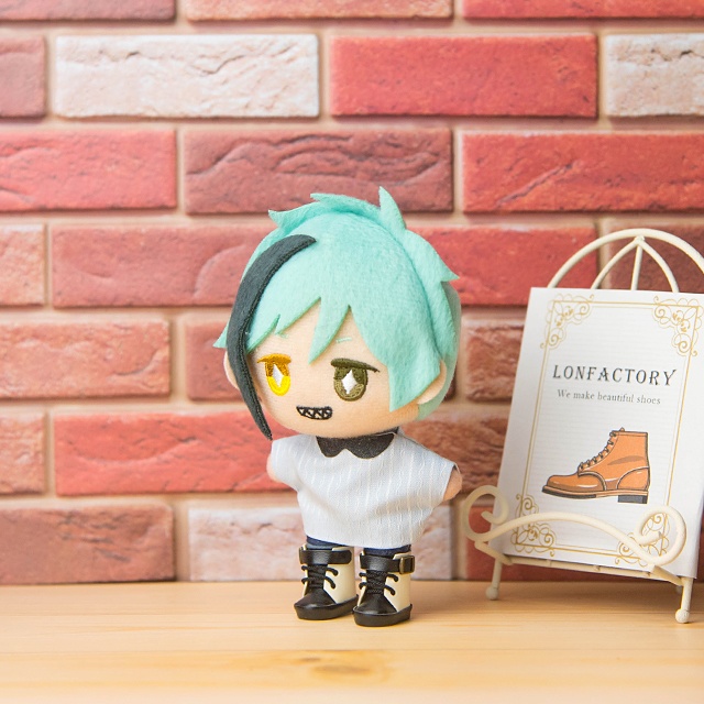 ぬい靴(10㎝~12㎝)ベルト紐ブーツ:白黒