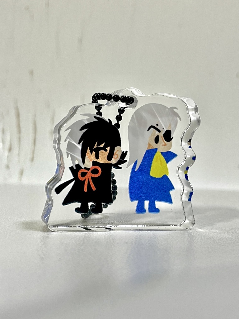 小さなふた黒  自立ミニアクスタ