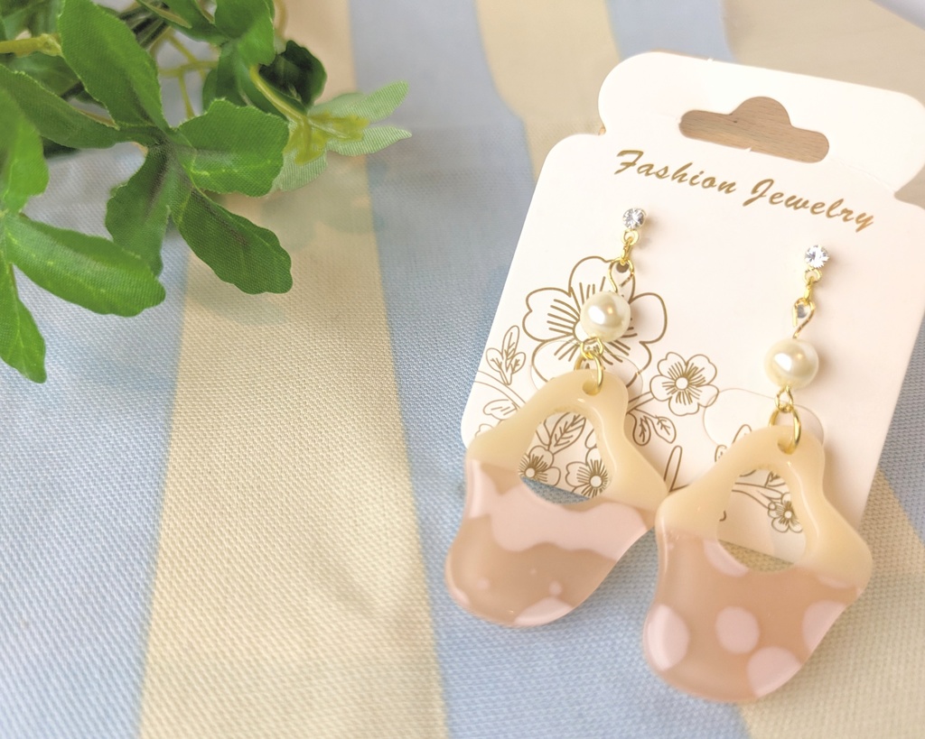 いちごそーだ(ピアス)