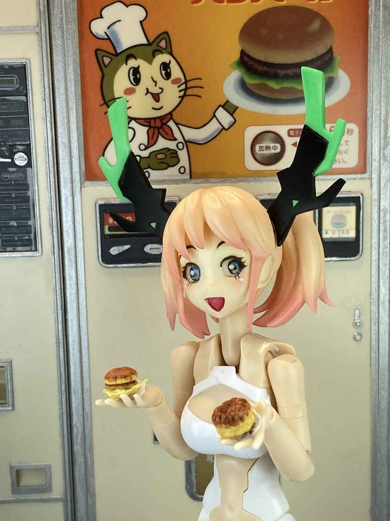 しょんぼりハンバーガー& 普通のハンバーガー