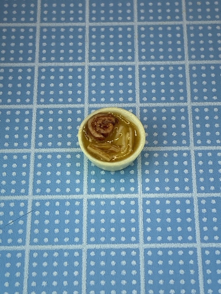 レトロ自動販売機のラーメン