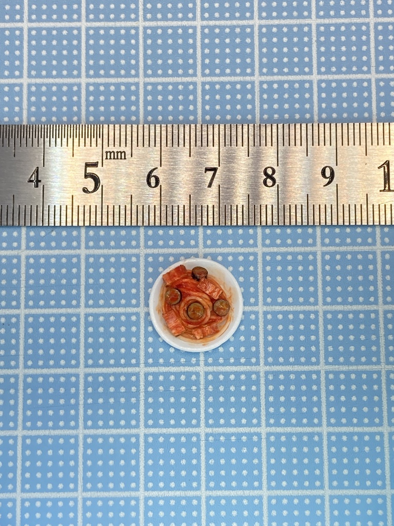 茄子とベーコンのトマトソースパスタ