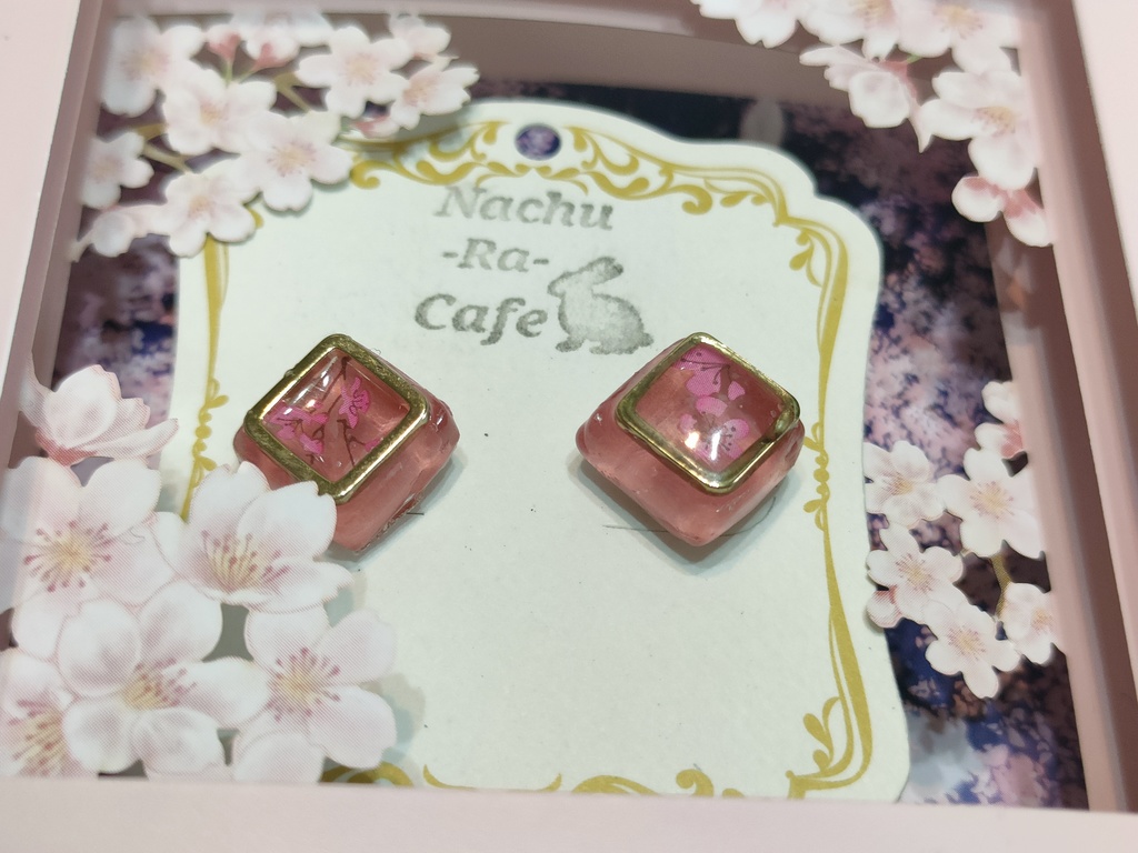 血桜概念ピアス/イヤリングフレーム付