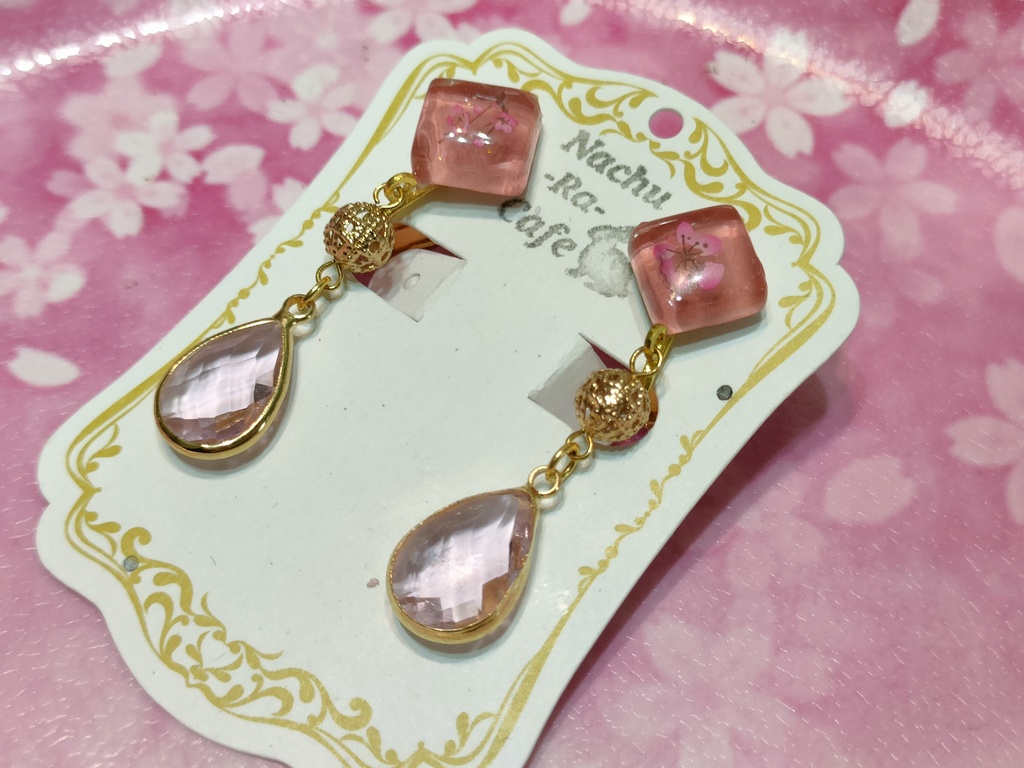 血桜概念ドロップイヤリング/ピアス