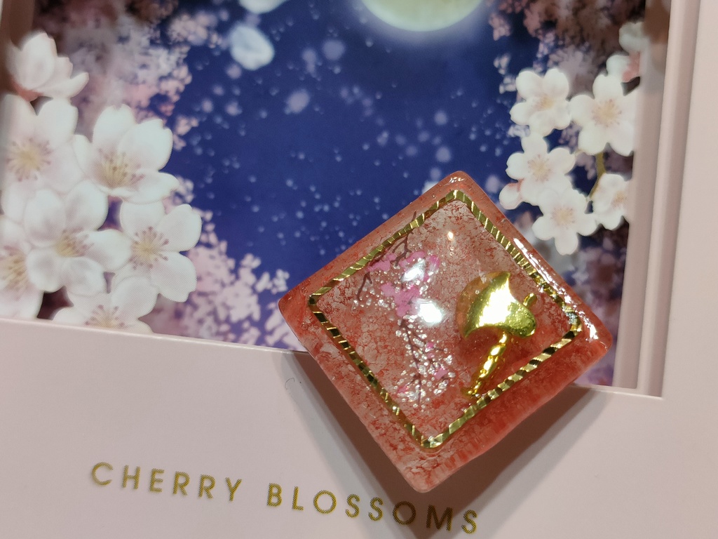 血桜と水木概念ガラスタイルリング