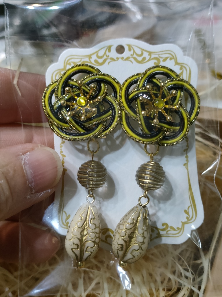 ちゃんちゃんこ概念水引イヤリング