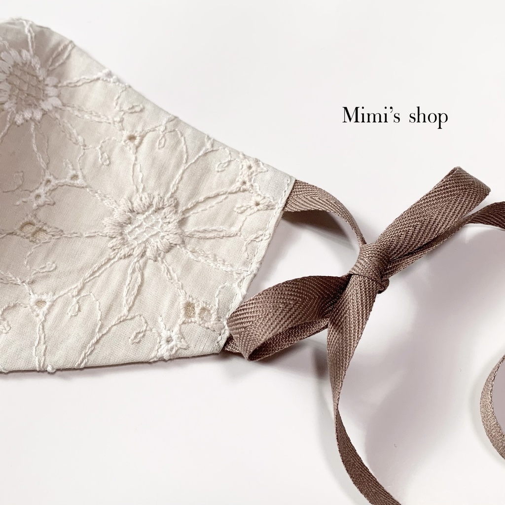 コットンレースの小顔見せリボンマスク ダブルガーゼ エクリュ グレージュ 花柄 肌荒れしない 洗える オールシーズン