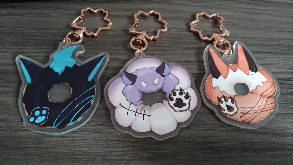 おともドーナツアクリルキーホルダー