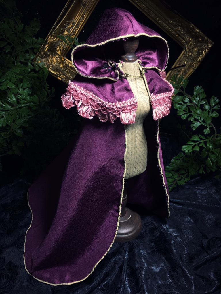 【紫】魔導士のローブ